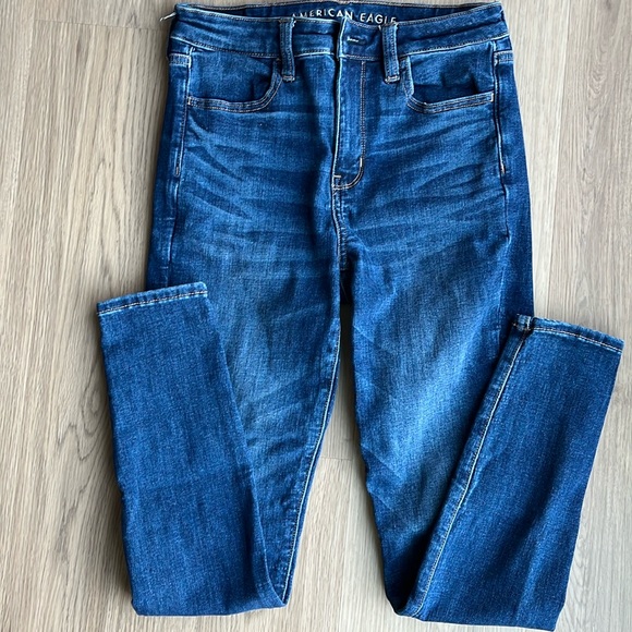 Women American Eagle Outfitters Jeans Size 4 - Picture 2 of 16